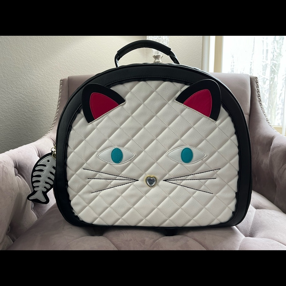 Betsey Johnson weekender bag